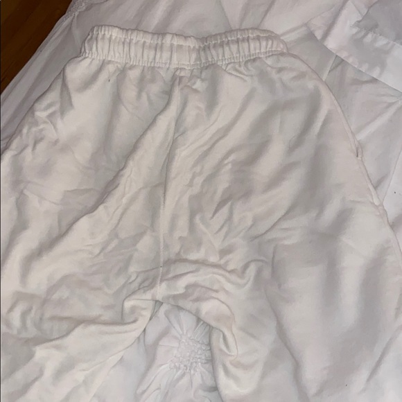 White casual jogger - Picture 6 of 7